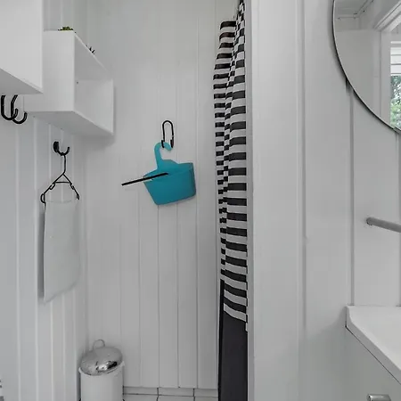Gorgeous In Romo With Kitchen Holiday home Bolilmark